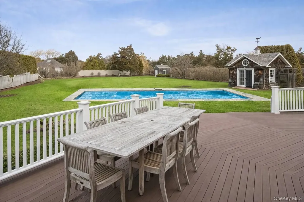 26 Odgen Lane Quogue NY 11959