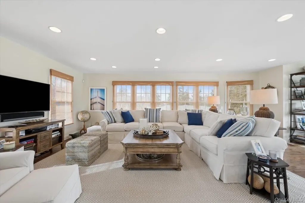 26 Odgen Lane Quogue NY 11959