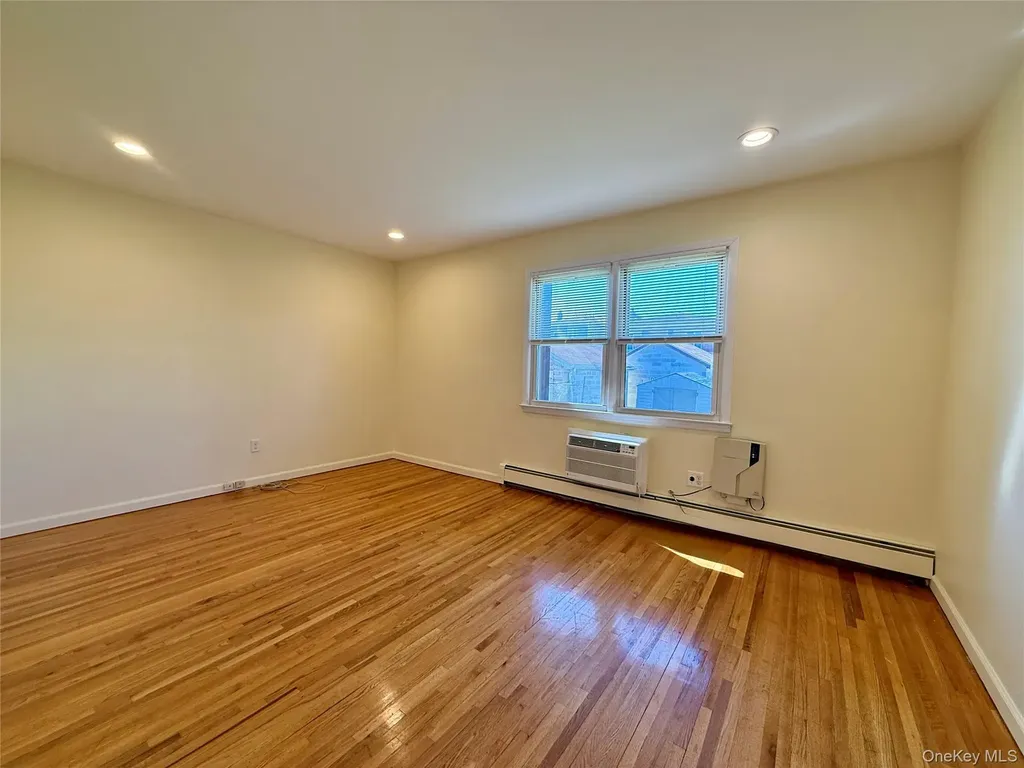 149-14 21 Avenue Whitestone NY 11357