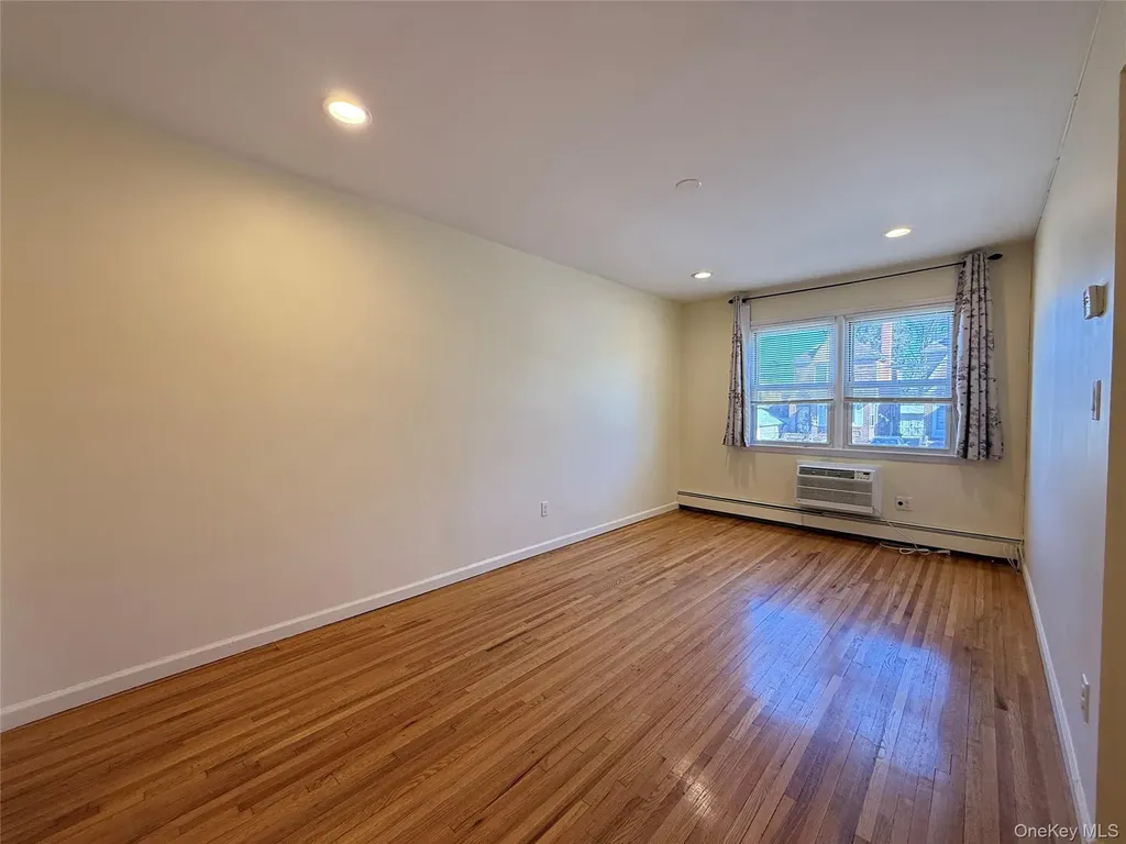 149-14 21 Avenue Whitestone NY 11357