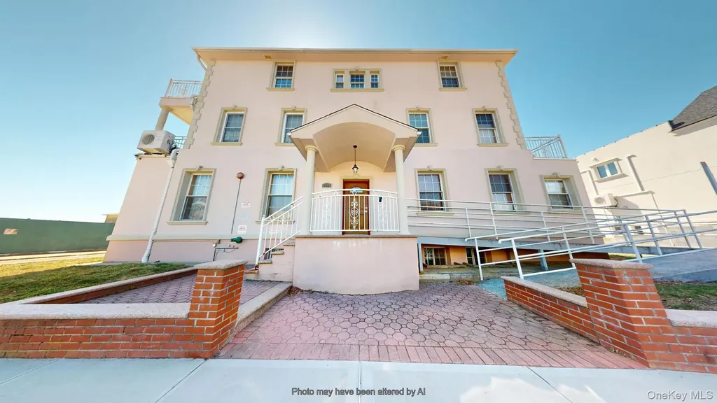 4300 Atlantic Avenue Brooklyn NY 11224