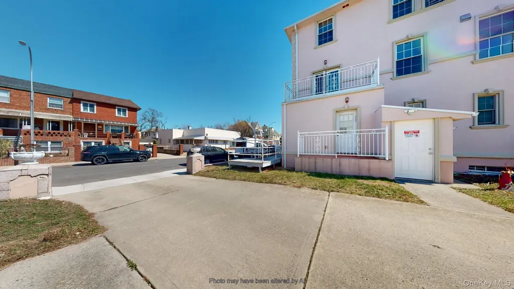 4300 Atlantic Avenue Brooklyn NY 11224
