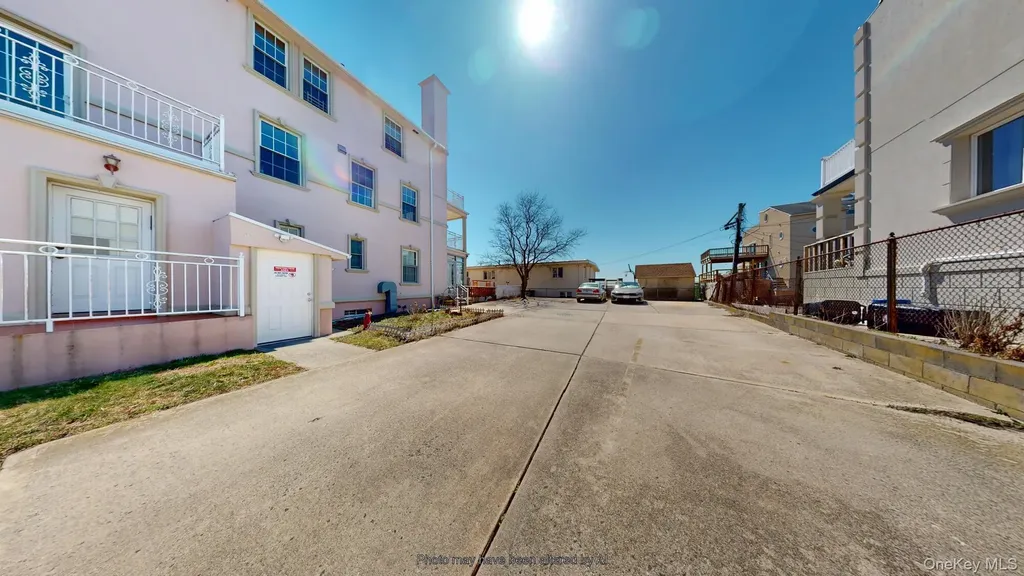 4300 Atlantic Avenue Brooklyn NY 11224