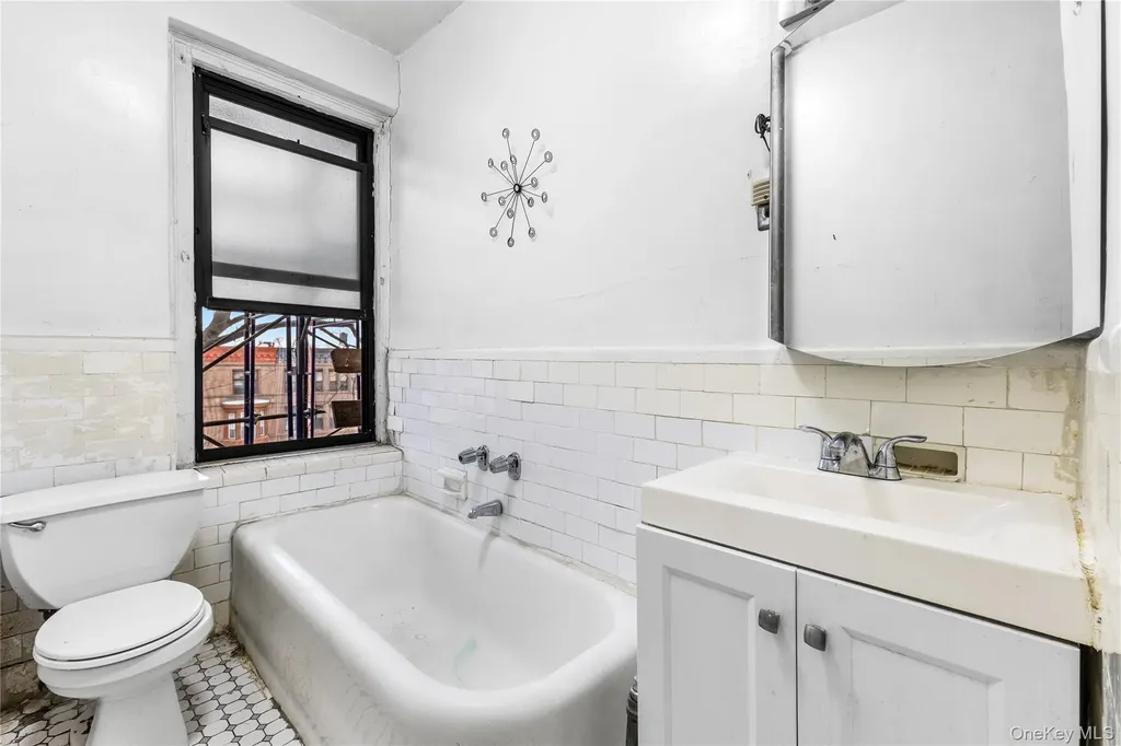 850 Saint Marks Avenue Brooklyn NY 11213