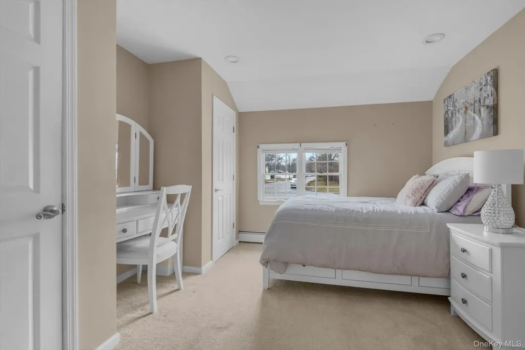 1393 Lombardy Boulevard Bay Shore NY 11706
