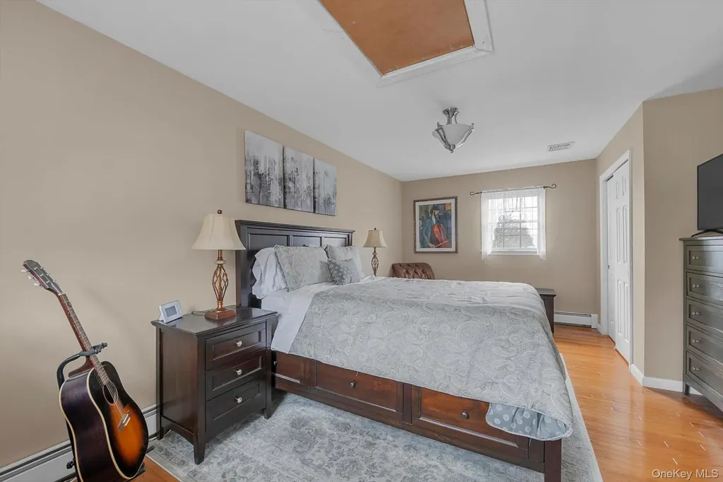 1393 Lombardy Boulevard Bay Shore NY 11706