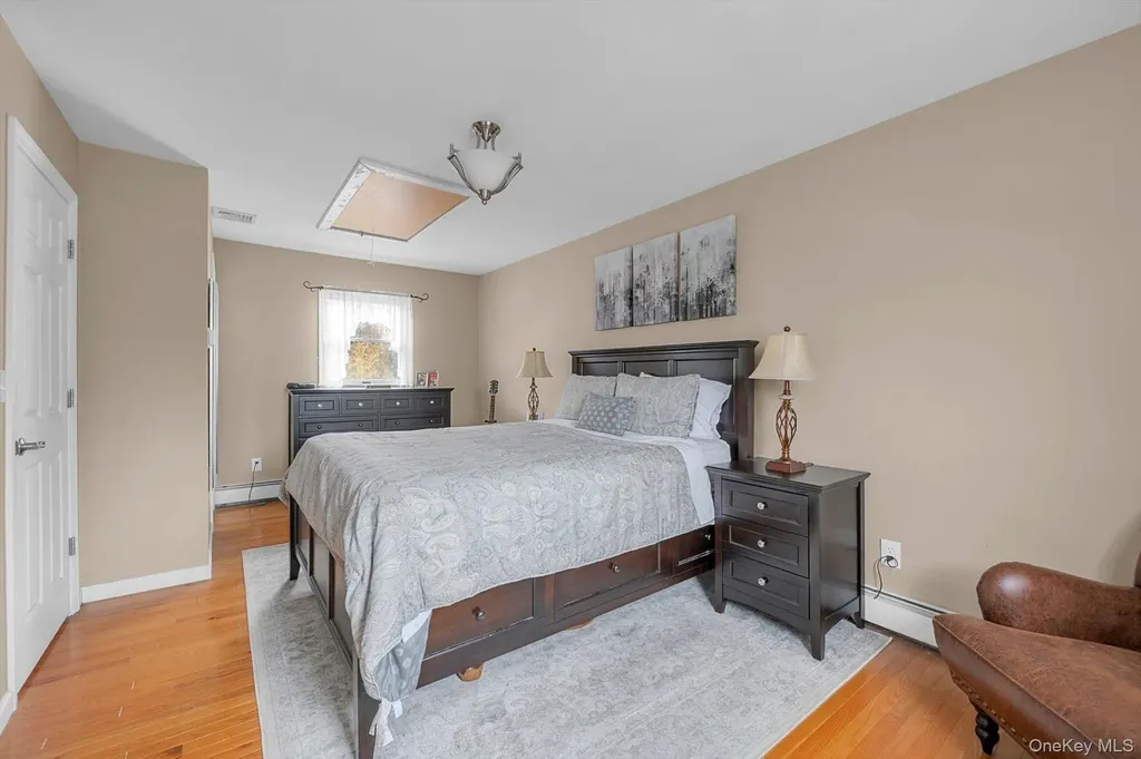 1393 Lombardy Boulevard Bay Shore NY 11706