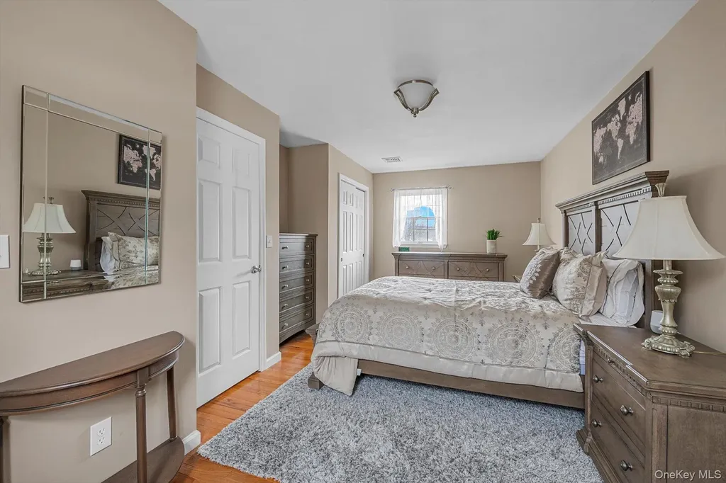 1393 Lombardy Boulevard Bay Shore NY 11706