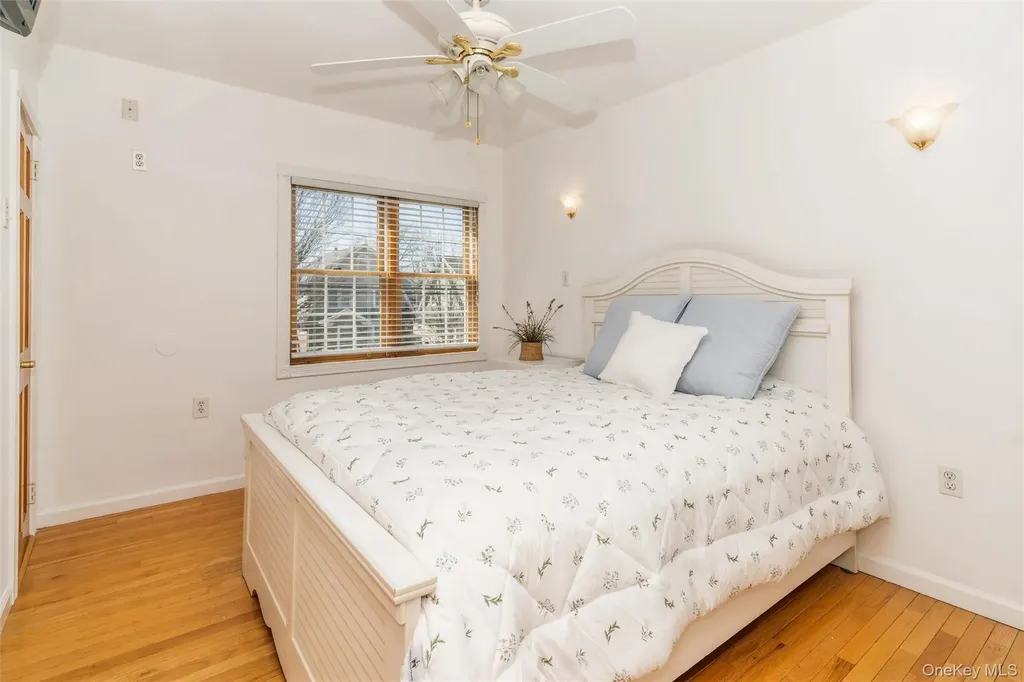49 Winter Street Lynbrook NY 11563