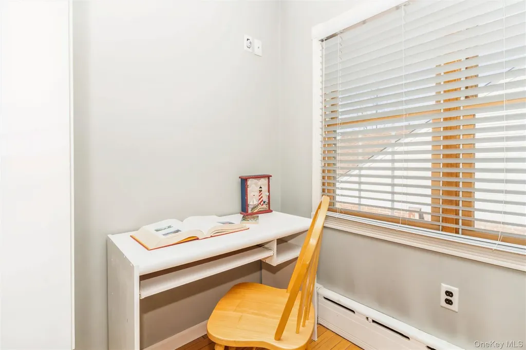 49 Winter Street Lynbrook NY 11563