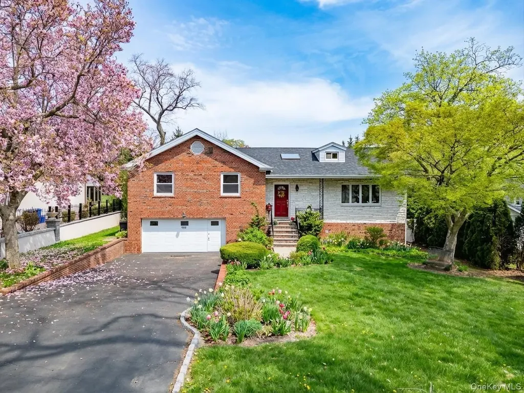 1020 Grant Avenue Pelham NY 10803