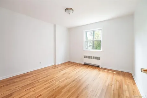 1020 Grant Avenue Pelham NY 10803