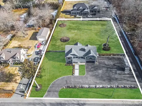 665 Mount Sinai Coram Road Mount Sinai NY 11766