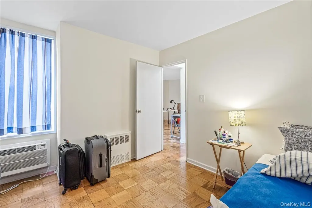 14215 Franklin Avenue Flushing NY 11355