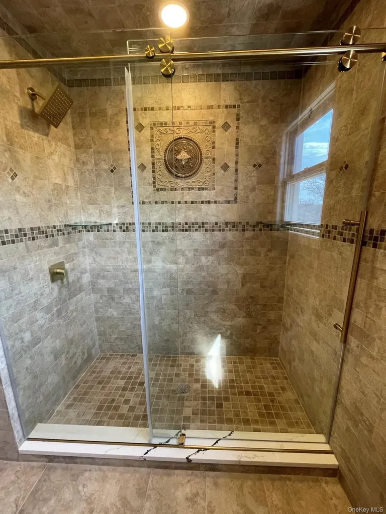 267 Seidman Place Franklin Square NY 11010