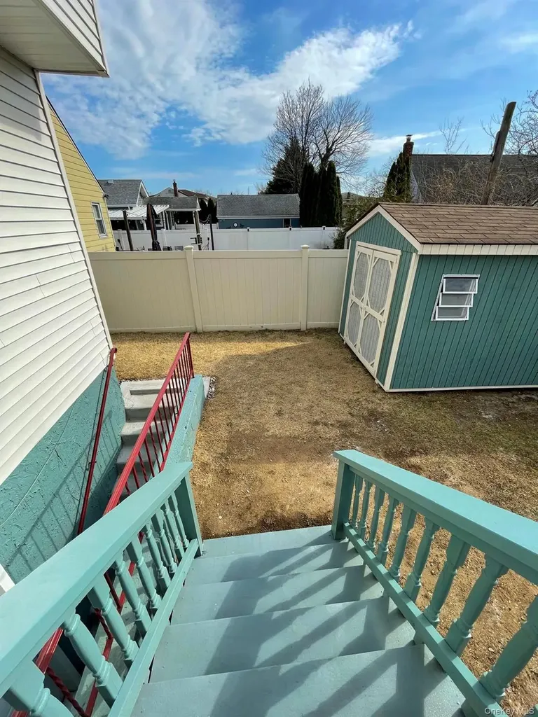 267 Seidman Place Franklin Square NY 11010