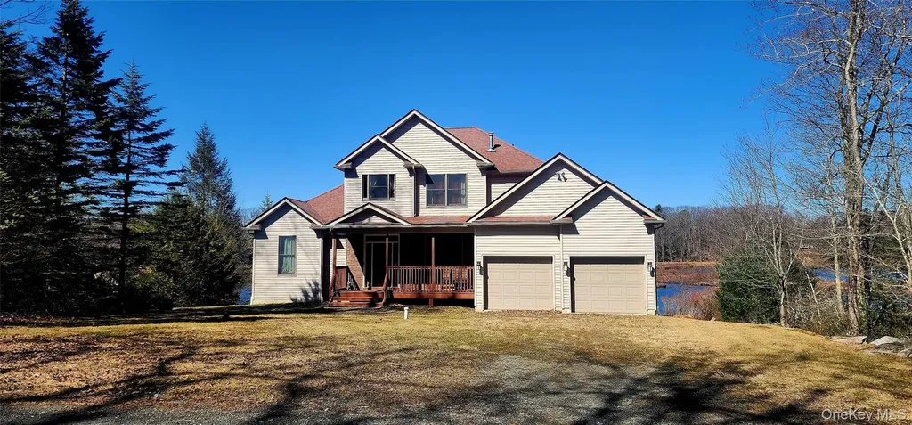 9 Surrey Street Rock Hill NY 12775