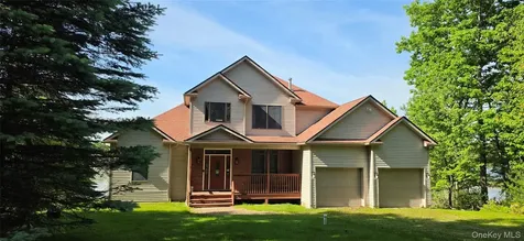 9 Surrey Street Rock Hill NY 12775