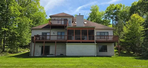 9 Surrey Street Rock Hill NY 12775