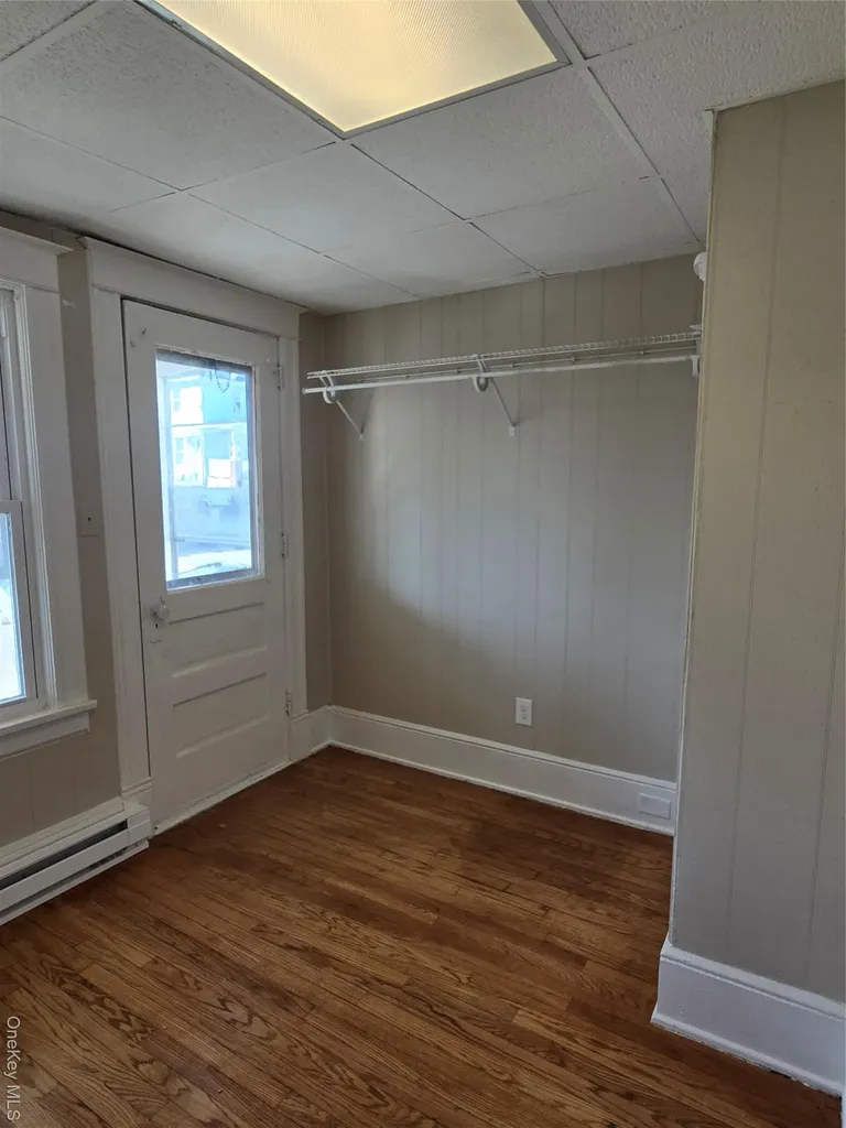 25 Roosevelt Avenue Poughkeepsie NY 12601