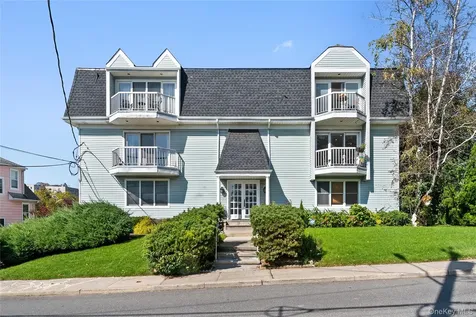 37 Harbor Lane New Rochelle NY 10805