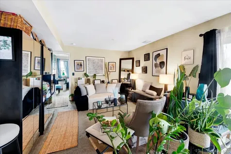 37 Harbor Lane New Rochelle NY 10805