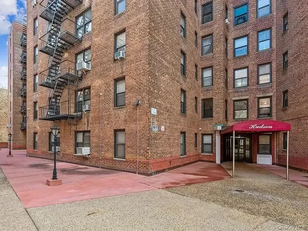 83-77 Woodhaven Boulevard Woodhaven NY 11421