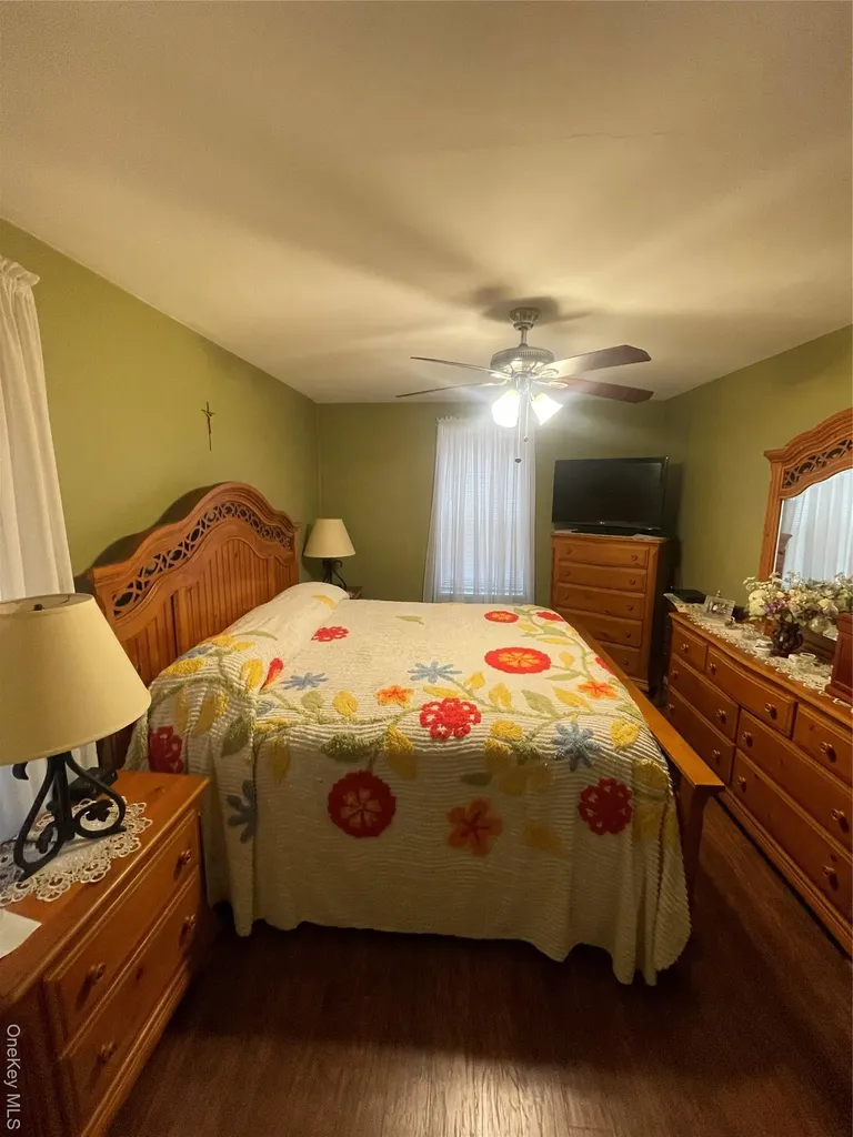 83-77 Woodhaven Boulevard Woodhaven NY 11421