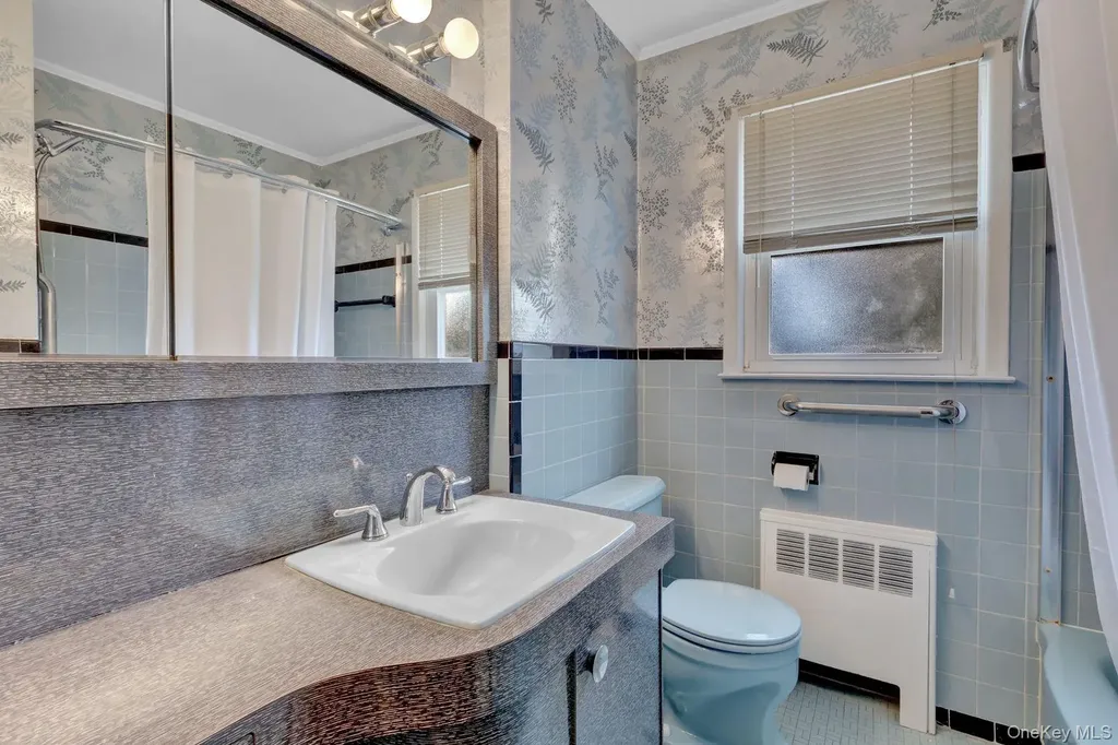 2 Jackson Avenue Massapequa Park NY 11762