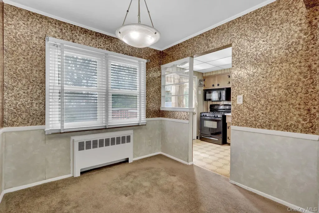 2 Jackson Avenue Massapequa Park NY 11762