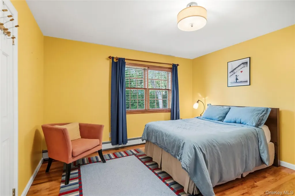 44 Sully Drive Manhasset NY 11030