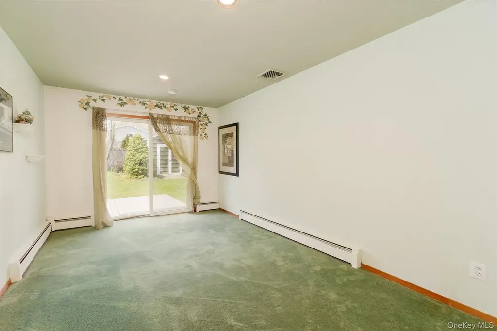 3 Chimney Court Brookhaven NY 11719