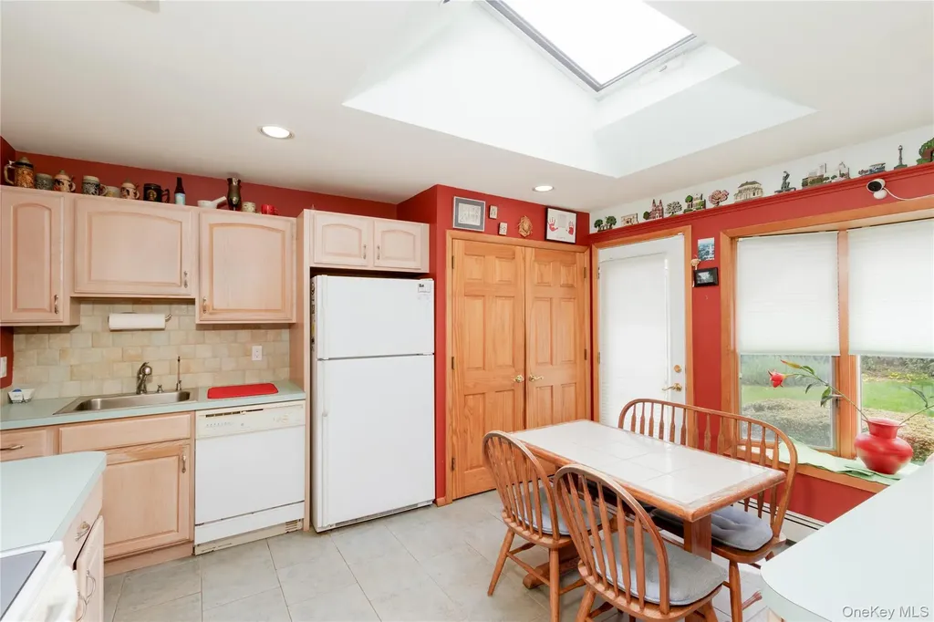 3 Chimney Court Brookhaven NY 11719