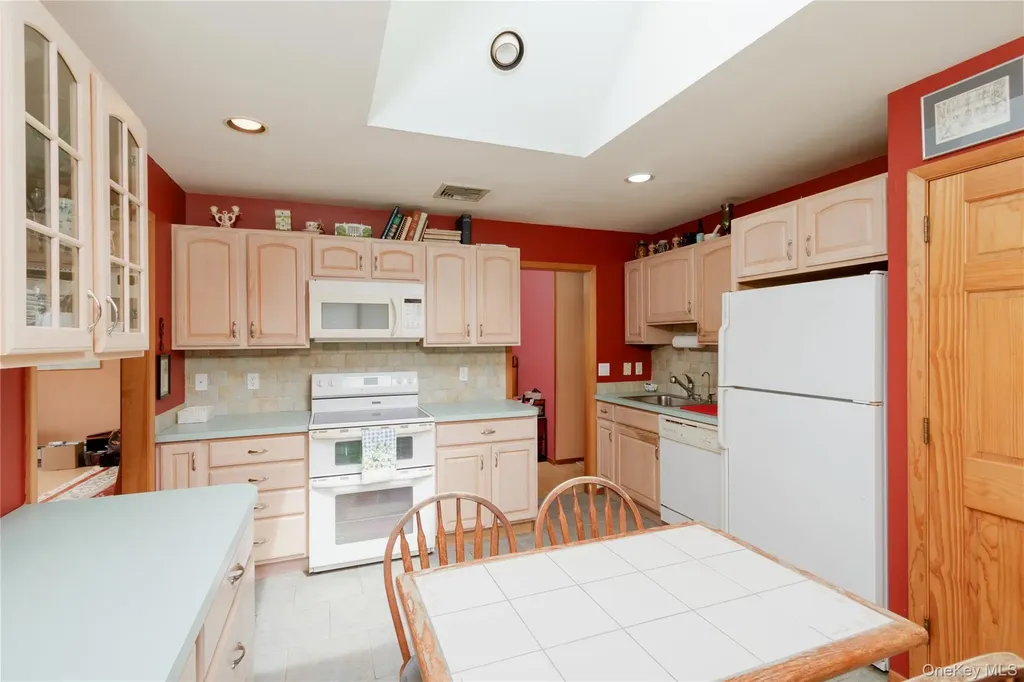 3 Chimney Court Brookhaven NY 11719