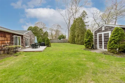 3 Chimney Court Brookhaven NY 11719