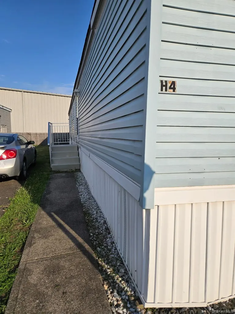 2701 Goethals Road N Staten Island NY 10303