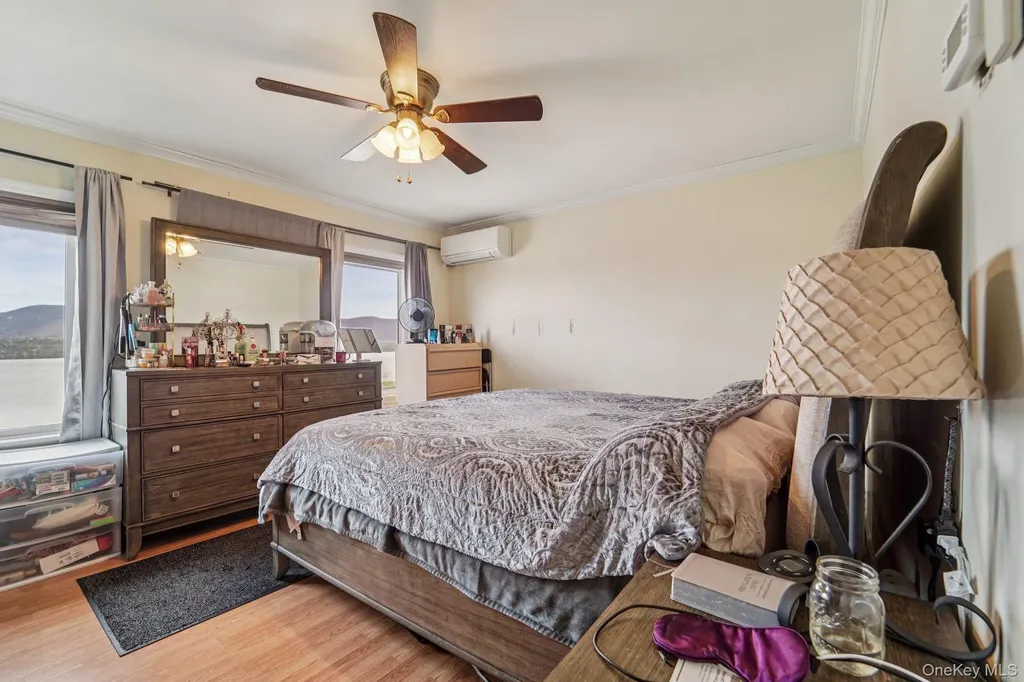 16 Washington Place Newburgh NY 12550