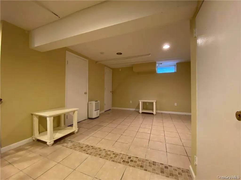 16 Washington Place Newburgh NY 12550