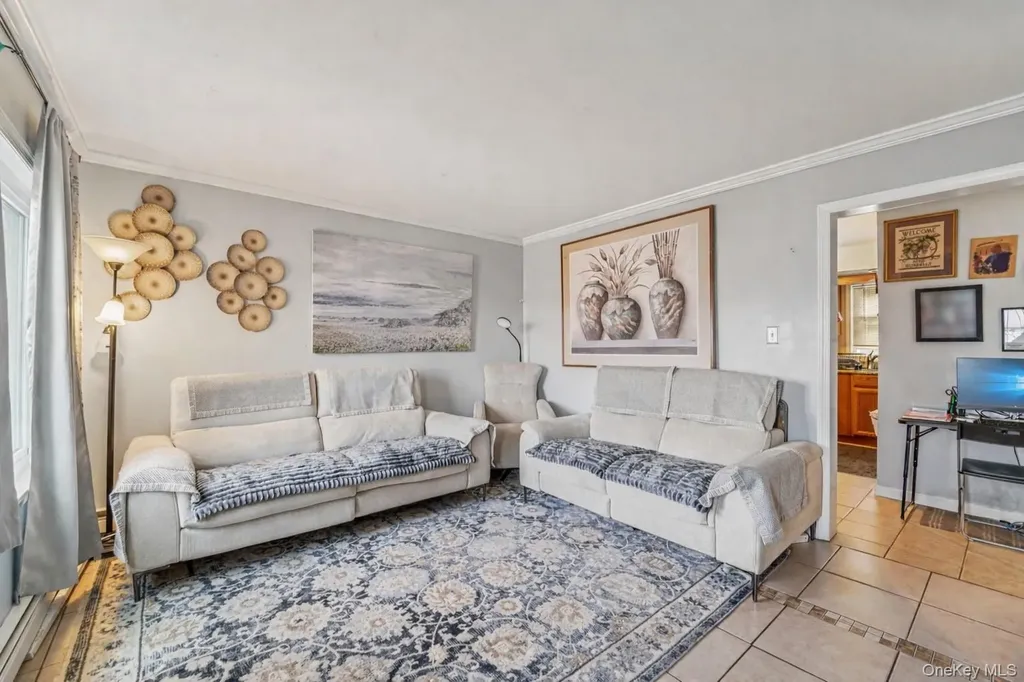 16 Washington Place Newburgh NY 12550