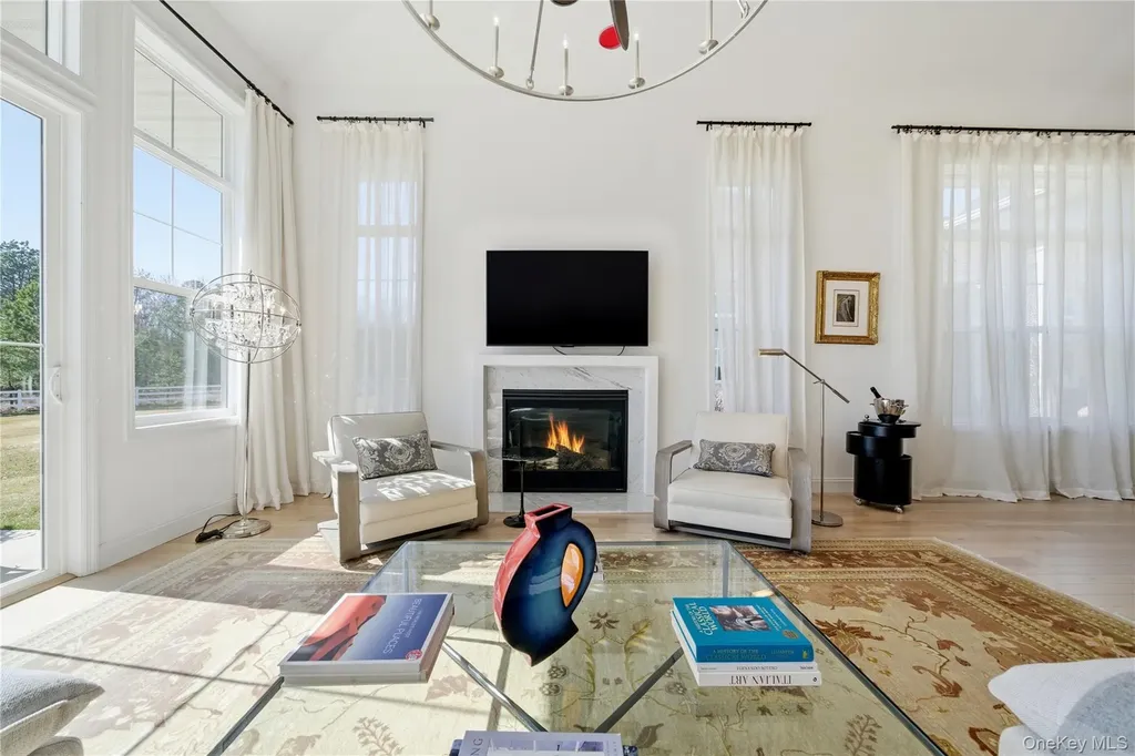 214 Belmont Circle Yaphank NY 11980