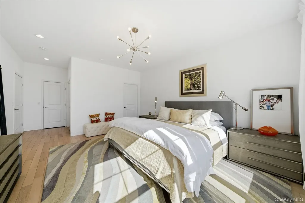 214 Belmont Circle Yaphank NY 11980