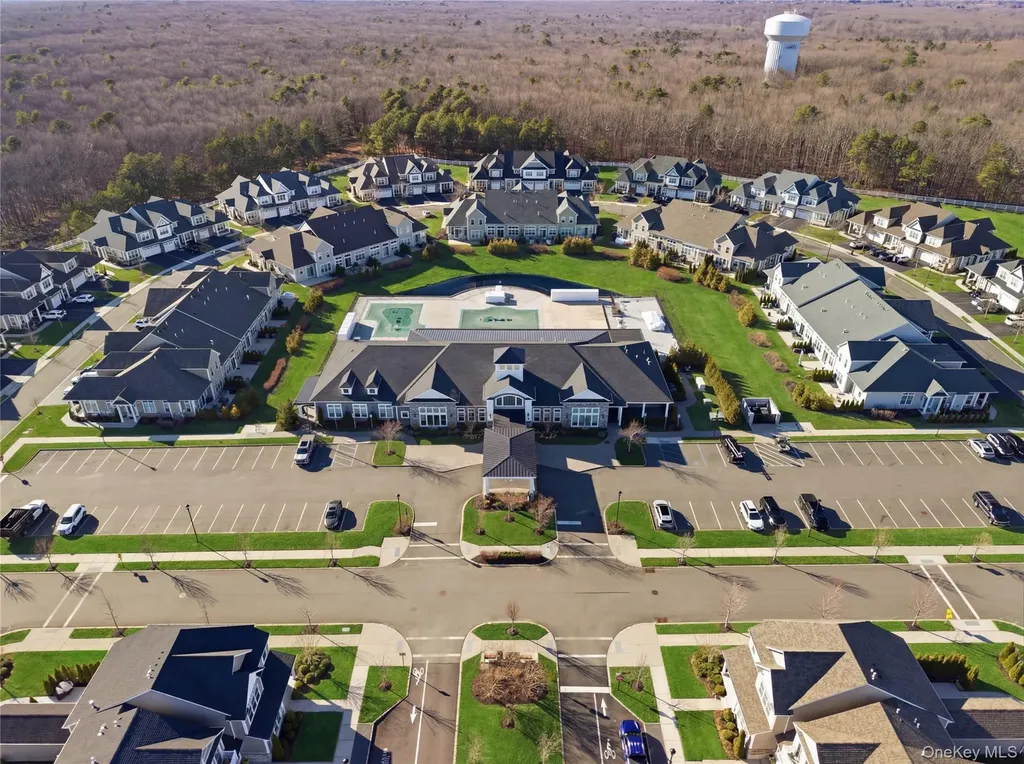 214 Belmont Circle Yaphank NY 11980