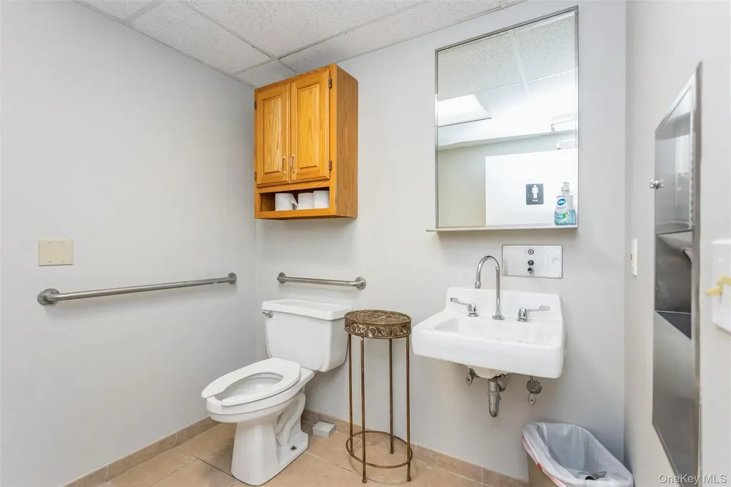 1995 Route 6 Carmel NY 10512