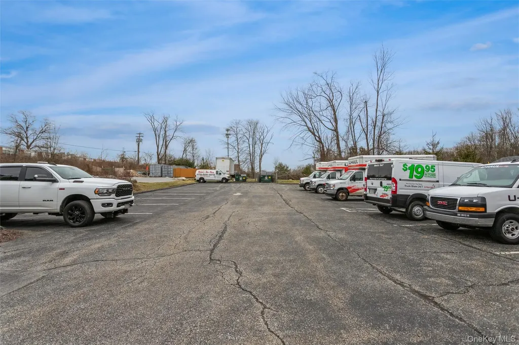 1995 Route 6 Carmel NY 10512