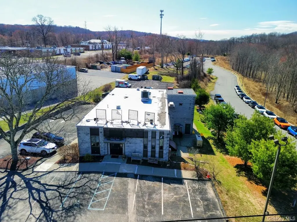 1995 Route 6 Carmel NY 10512
