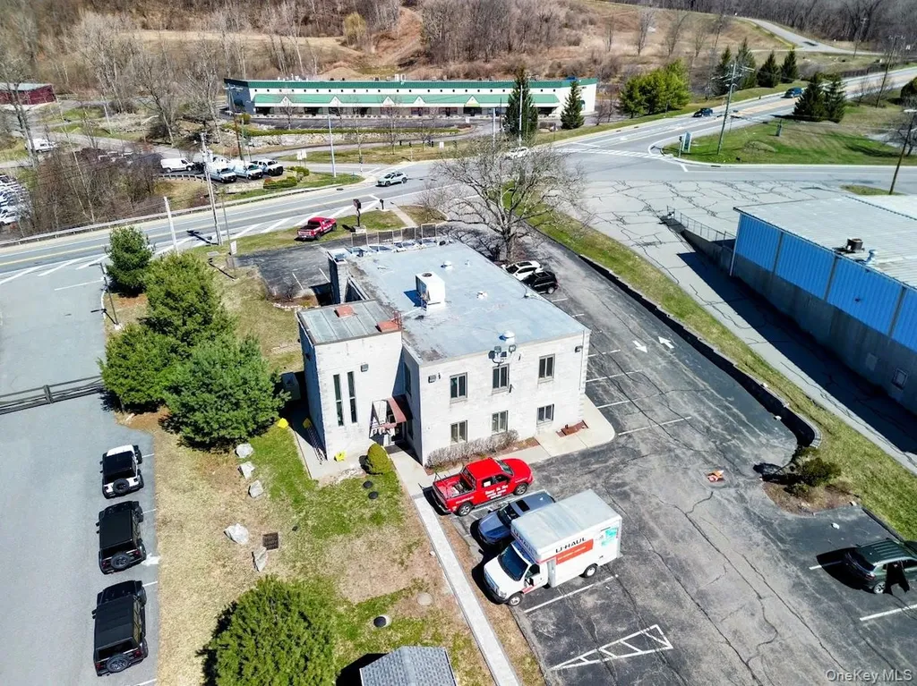 1995 Route 6 Carmel NY 10512