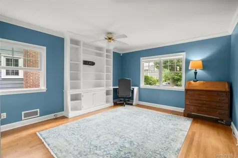 42 Iselin Terrace Larchmont NY 10538