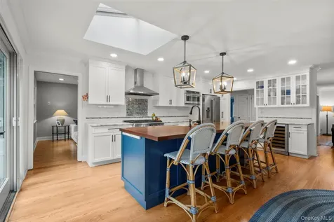 42 Iselin Terrace Larchmont NY 10538