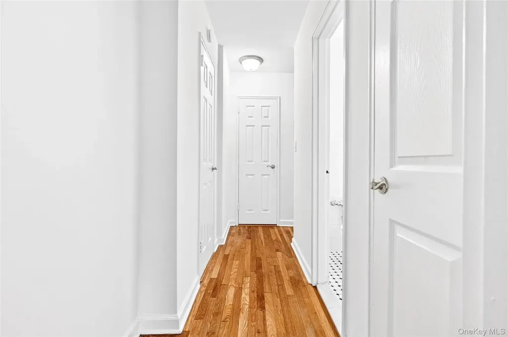 2244 Bronx Park E Bronx NY 10467