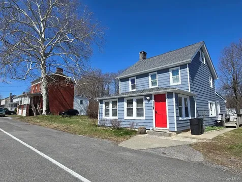 139 8TH Street Verplanck NY 10596